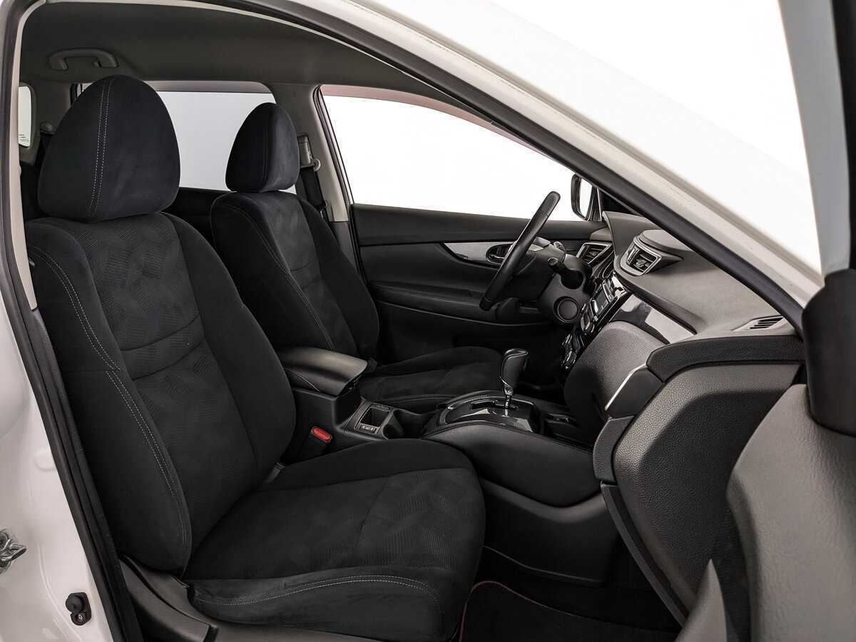 Б/У Ниссан Икс-Трейл 2015 года. Фото: #19