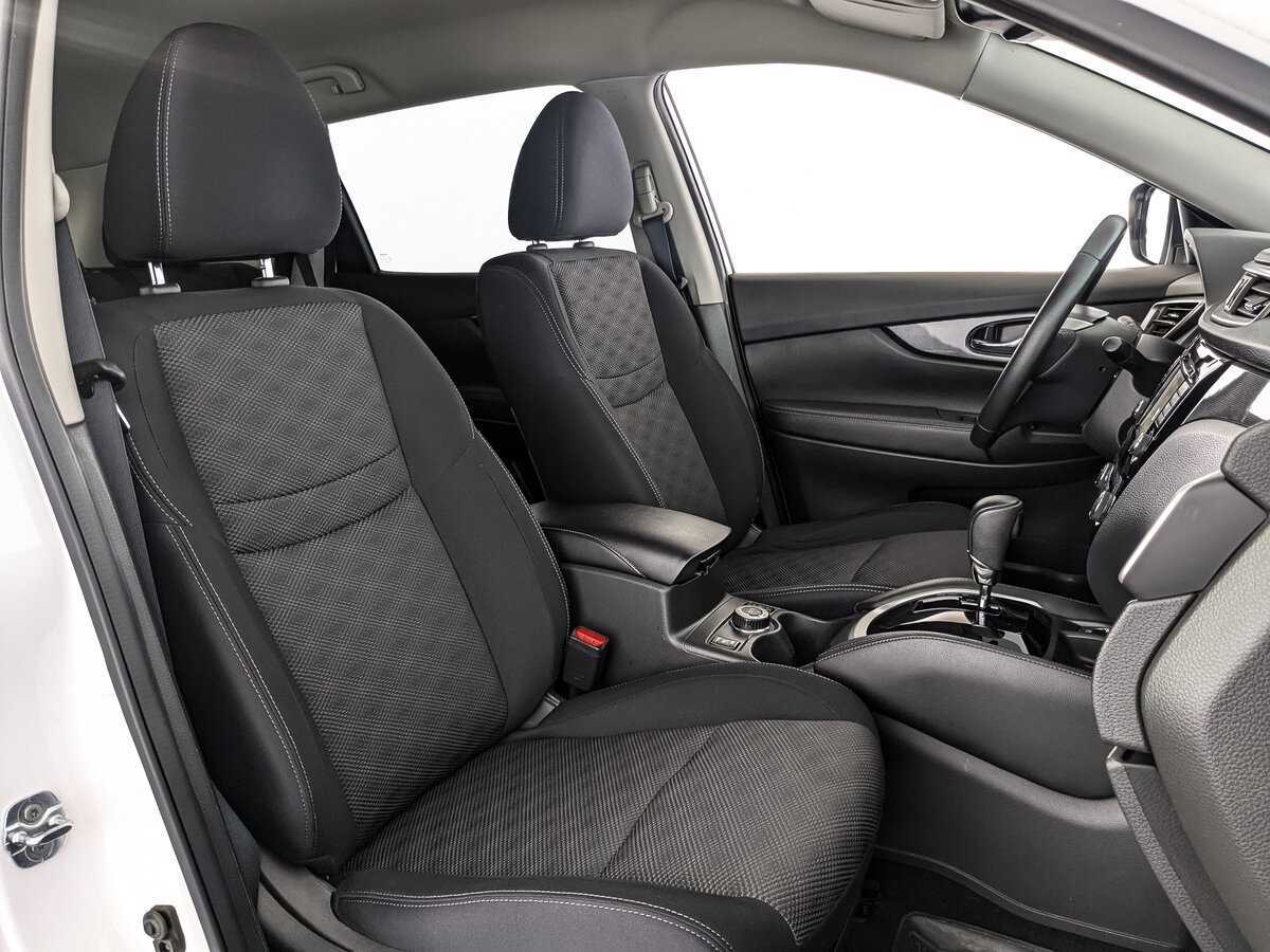 Б/У Ниссан Икс-Трейл 2018 года. Фото: #18