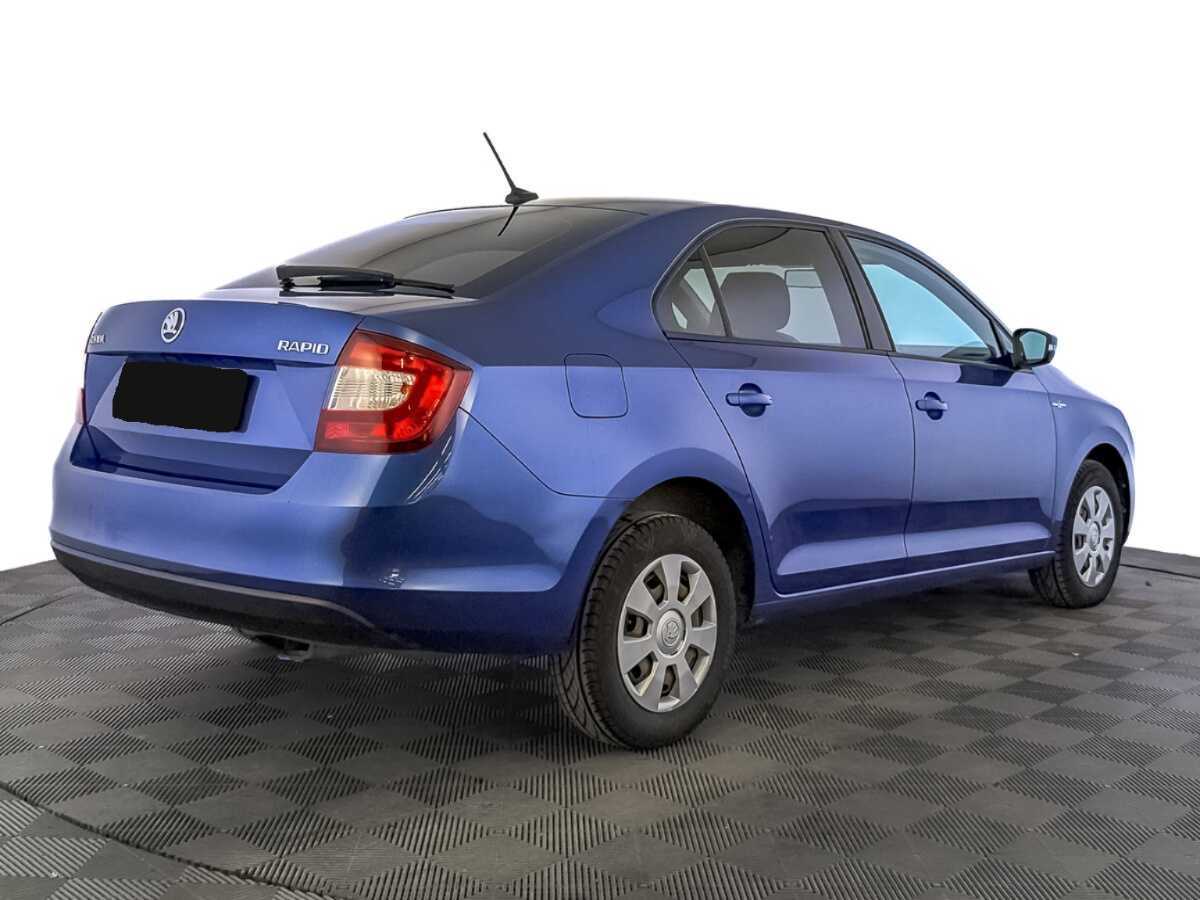 Б/У Шкода Рапид 2019 года. Фото: #4