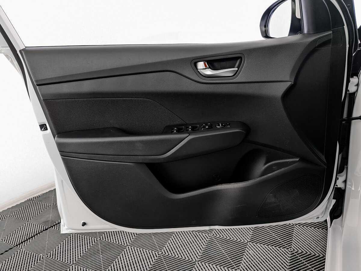 Б/У Хендай Солярис 2022 года. Фото: #14