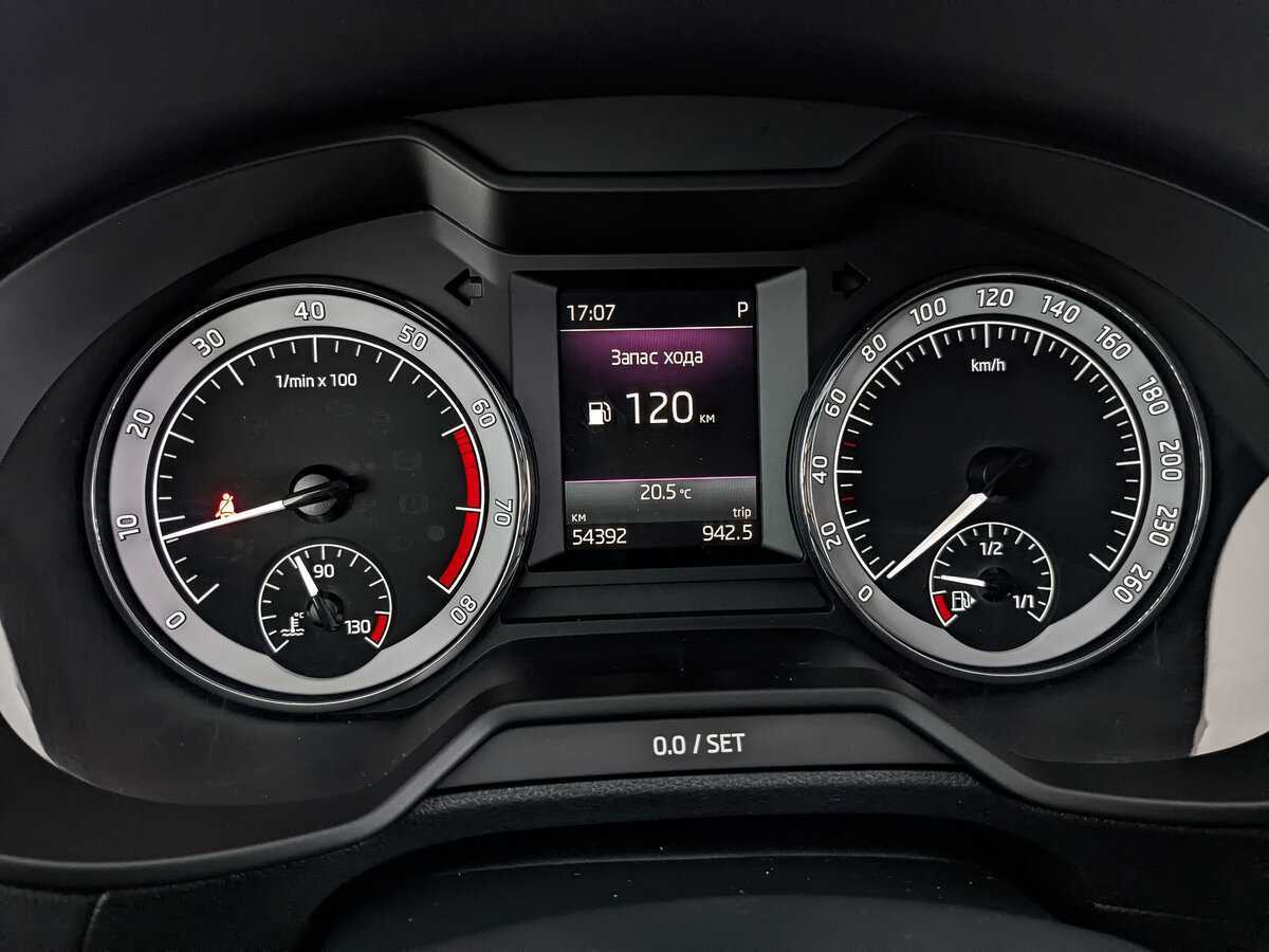 Б/У Шкода Октавия 2018 года. Фото: #10