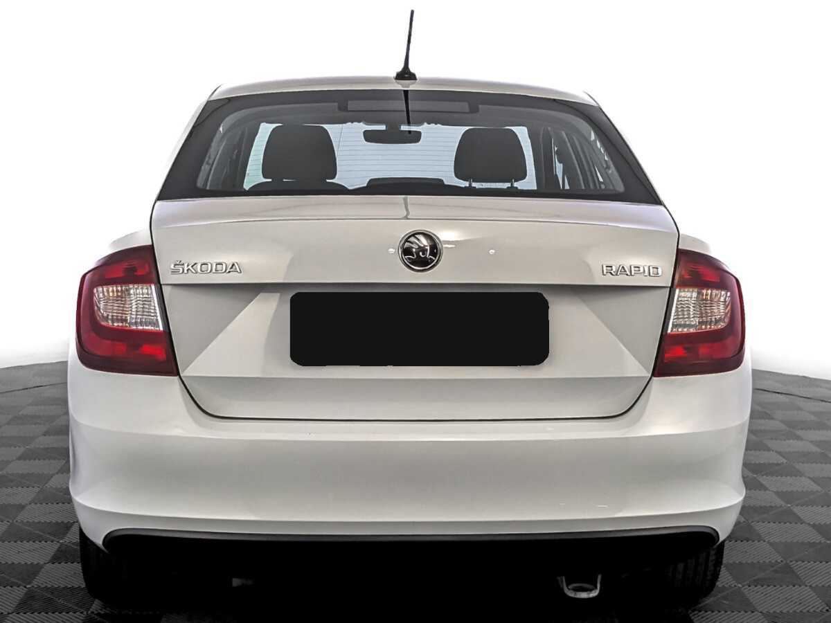 Б/У Шкода Рапид 2019 года. Фото: #5