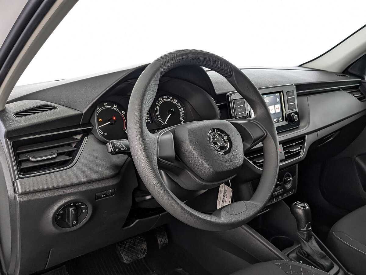 Б/У Шкода Рапид 2020 года. Фото: #9