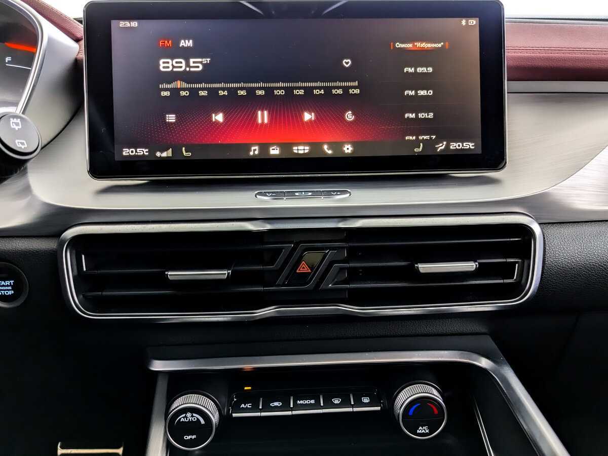 Б/У Джили Кулрэй 2021 года. Фото: #12