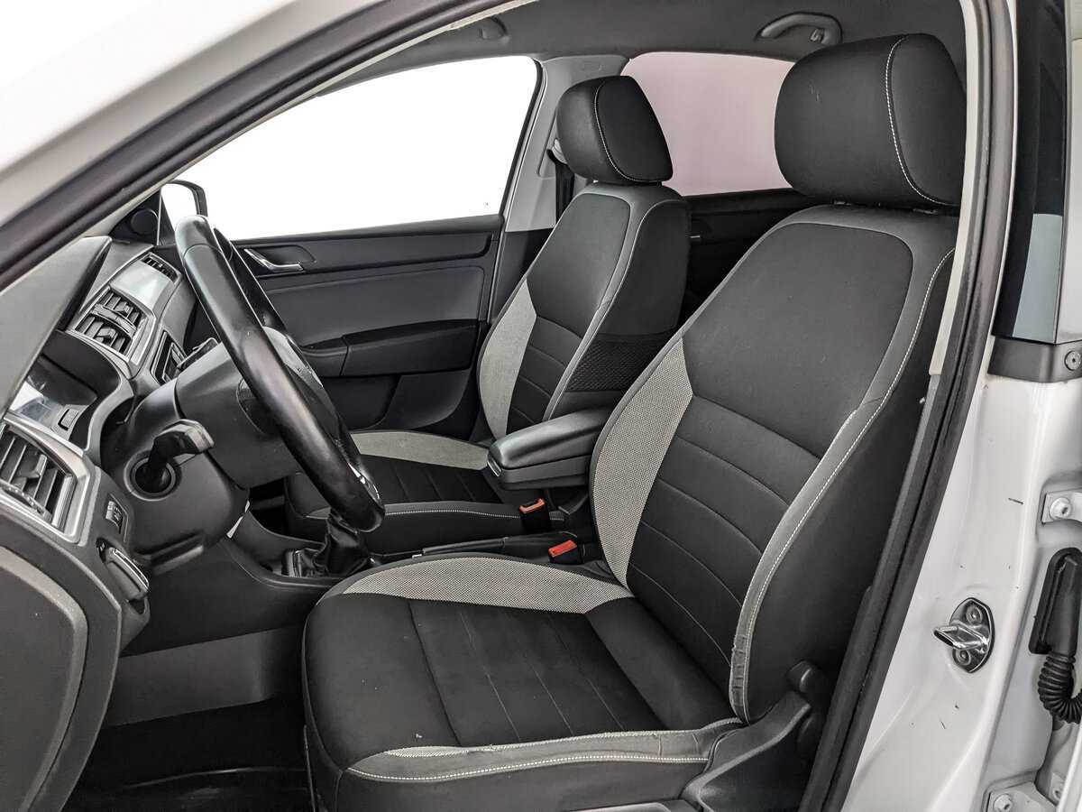 Б/У Шкода Рапид 2017 года. Фото: #15