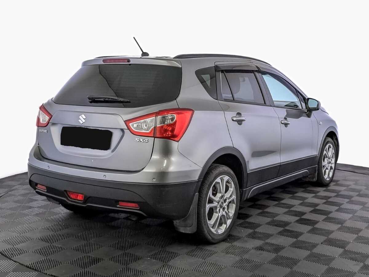 Б/У Сузуки С-Икс4 2014 года. Фото: #4