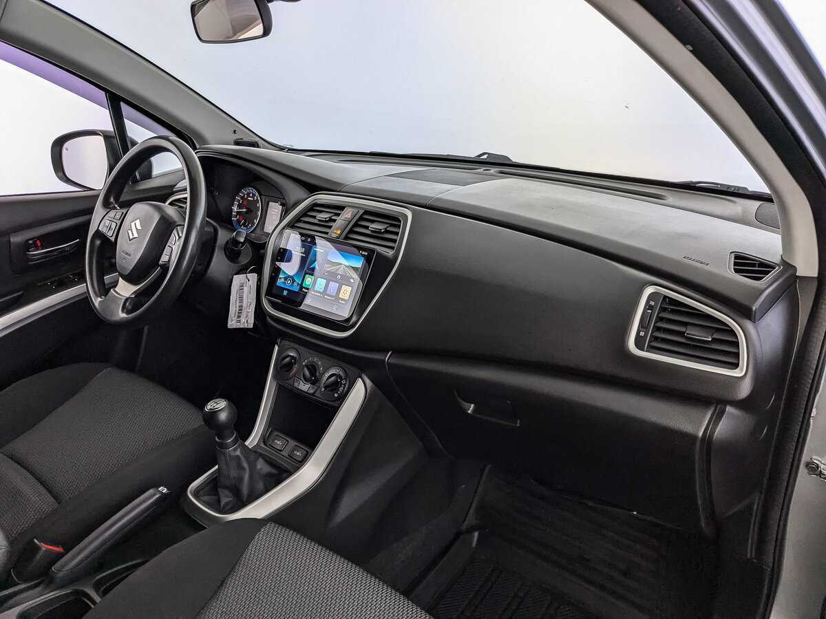 Б/У Сузуки С-Икс4 2014 года. Фото: #8