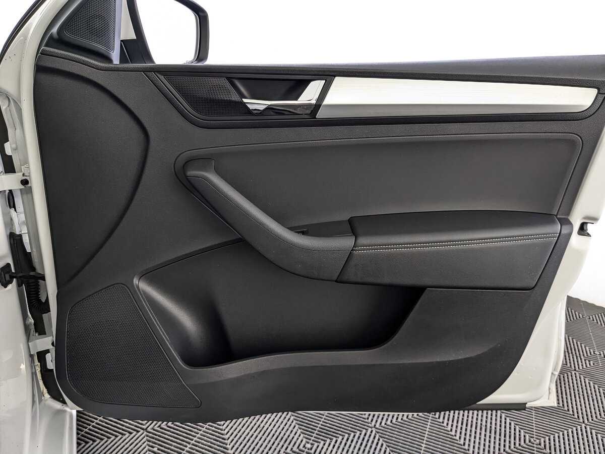 Б/У Шкода Рапид 2019 года. Фото: #20