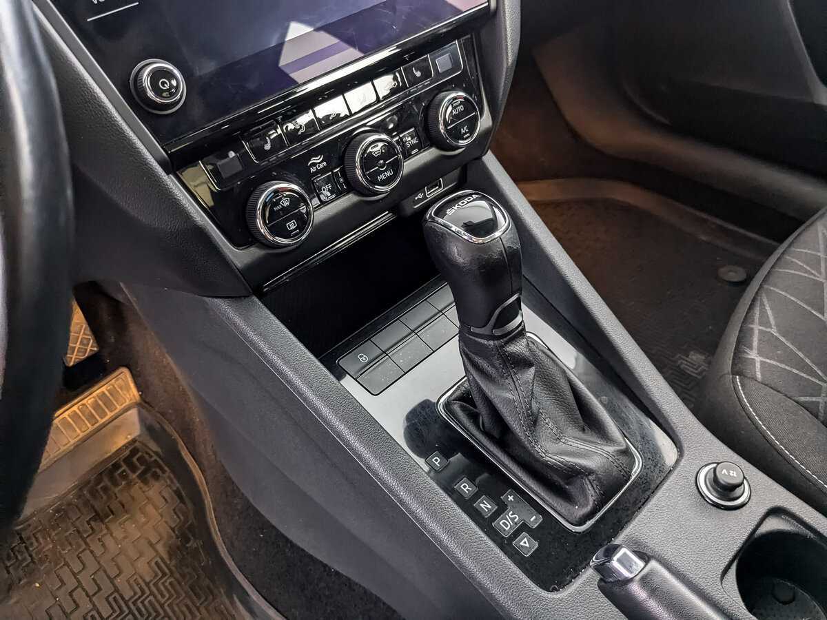 Б/У Шкода Октавия 2020 года. Фото: #15