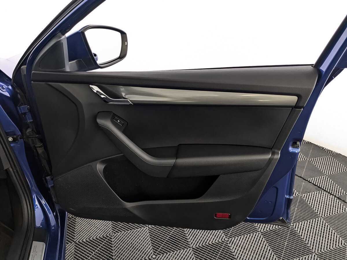 Б/У Шкода Октавия 2020 года. Фото: #19