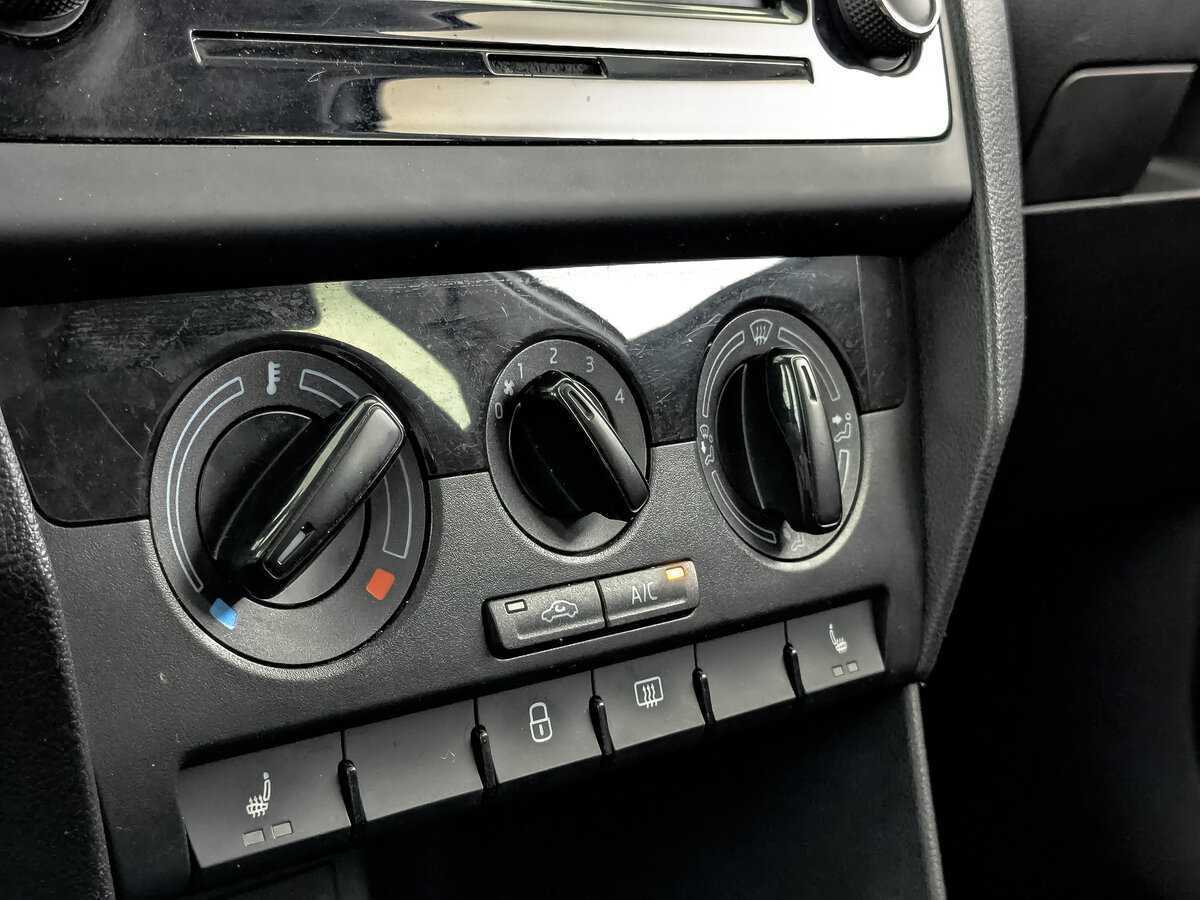 Б/У Шкода Рапид 2019 года. Фото: #16