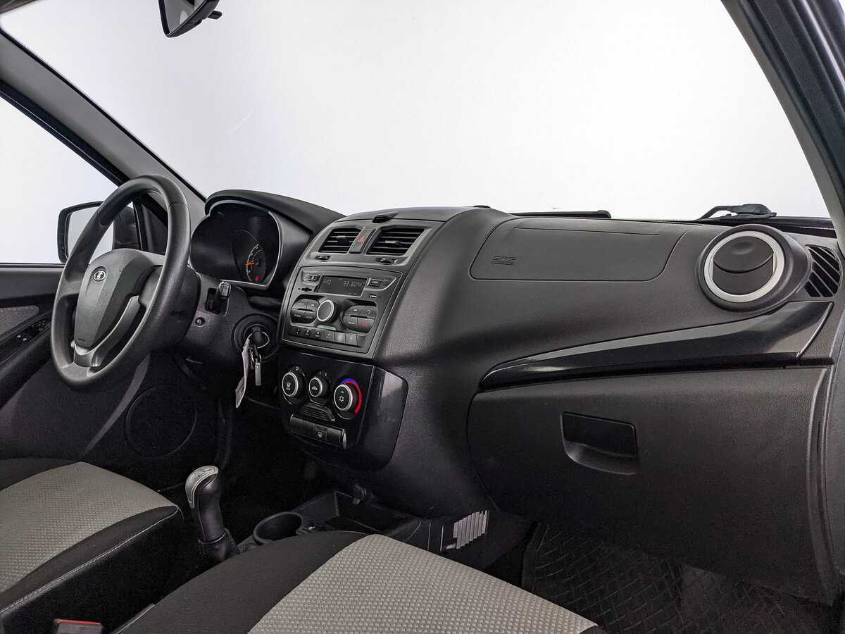 Б/У Лада (ВАЗ) Калина 2018 года. Фото: #8