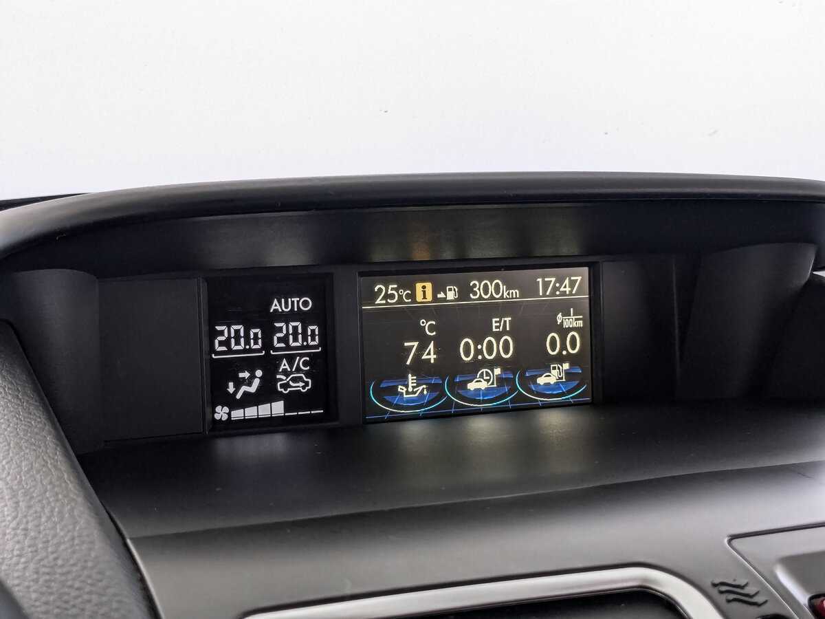 Б/У Субару Форестер 2015 года. Фото: #21