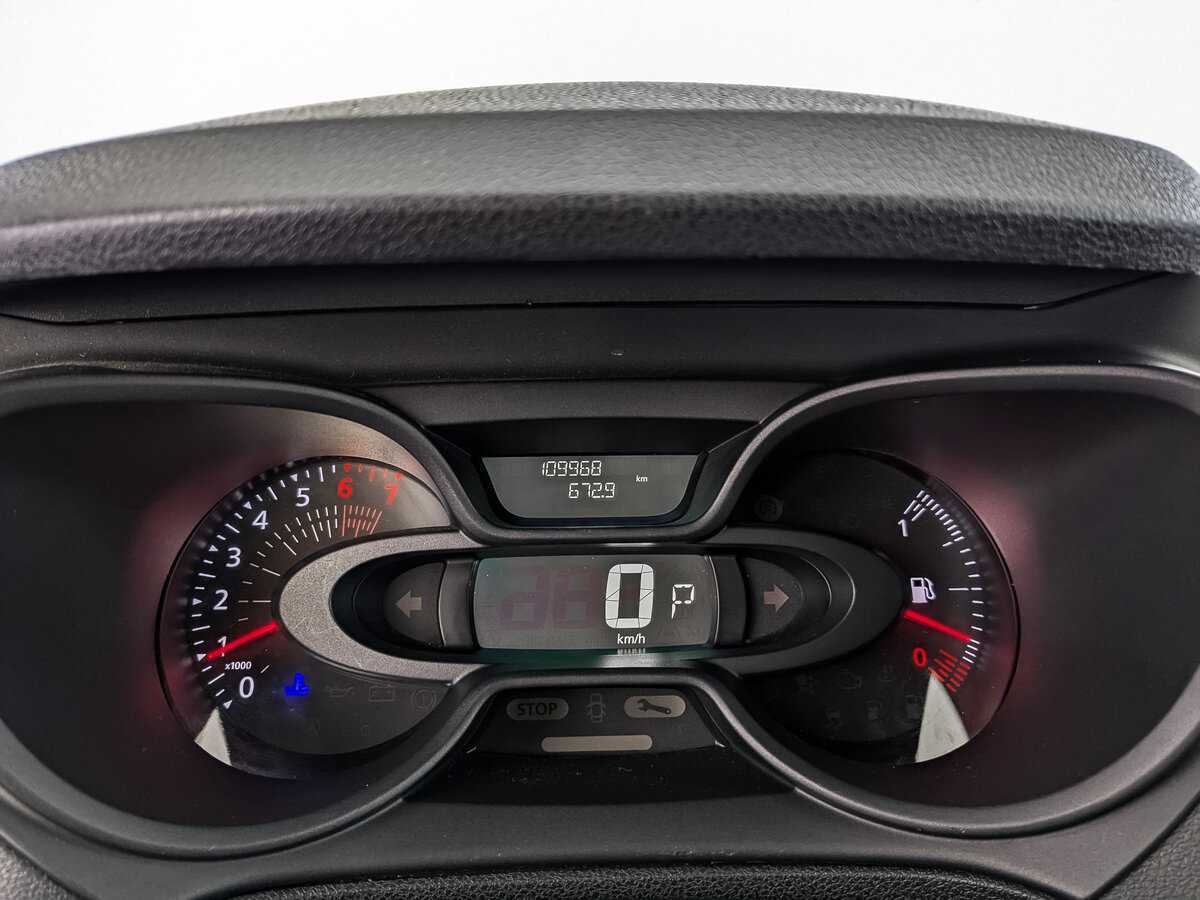 Б/У Рено Каптюр 2018 года. Фото: #11