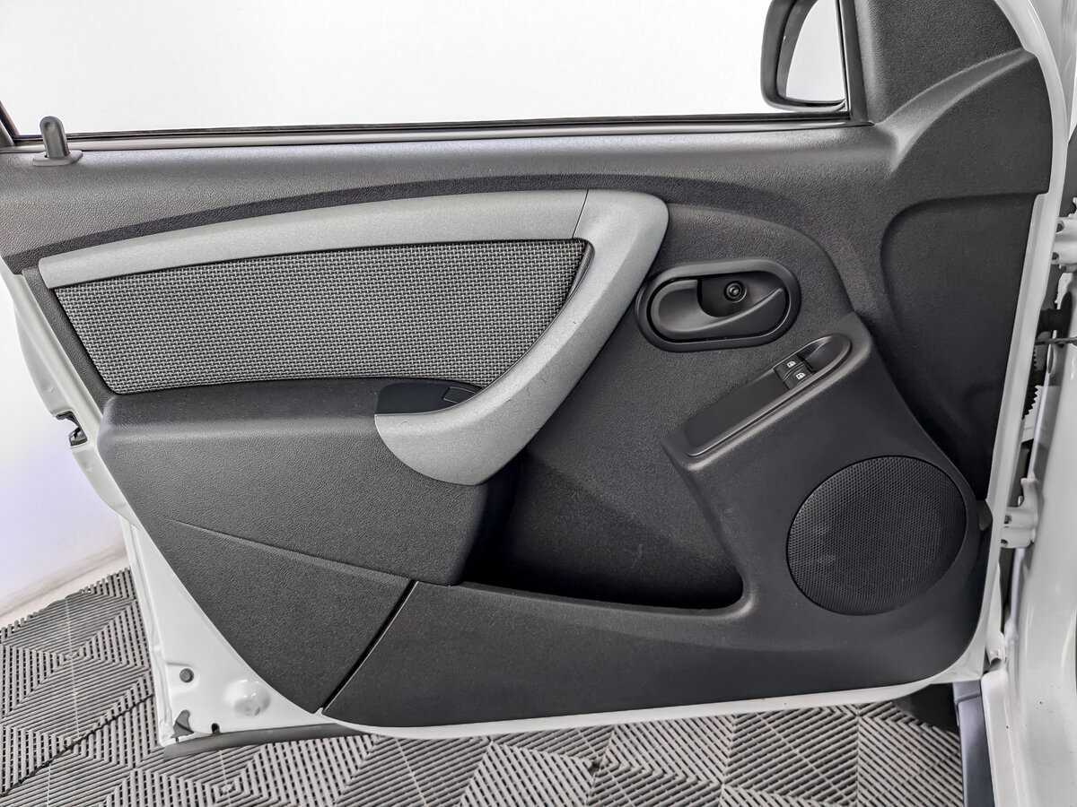 Б/У Рено Дастер 2016 года. Фото: #14