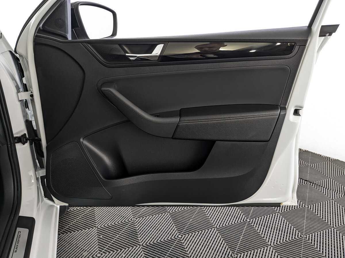 Б/У Шкода Рапид 2019 года. Фото: #20