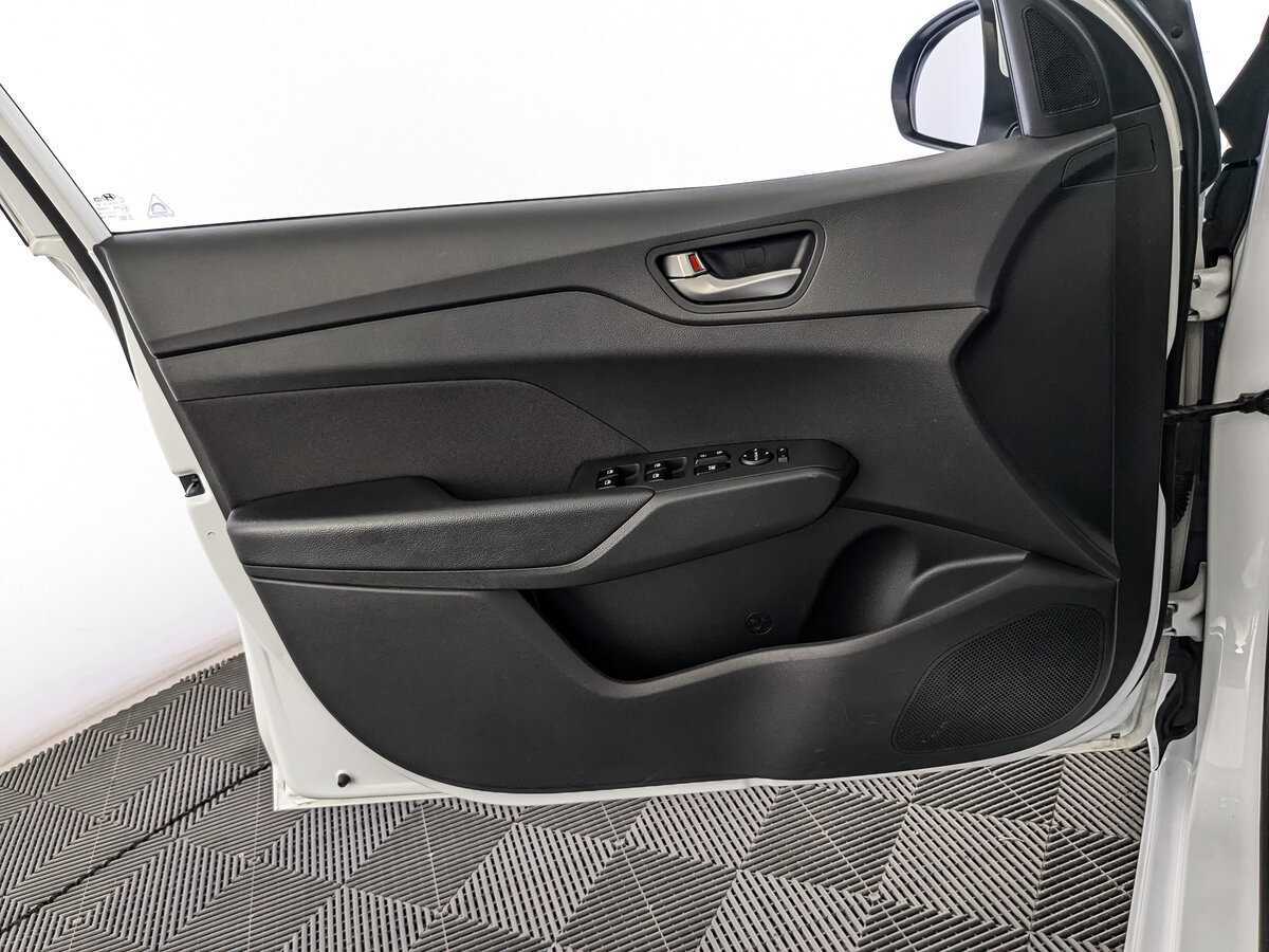 Б/У Хендай Солярис 2019 года. Фото: #14