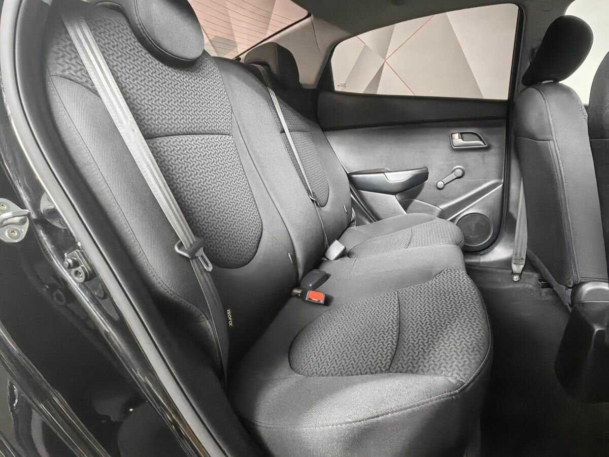 Б/У Киа Рио 2015 года. Фото: #11