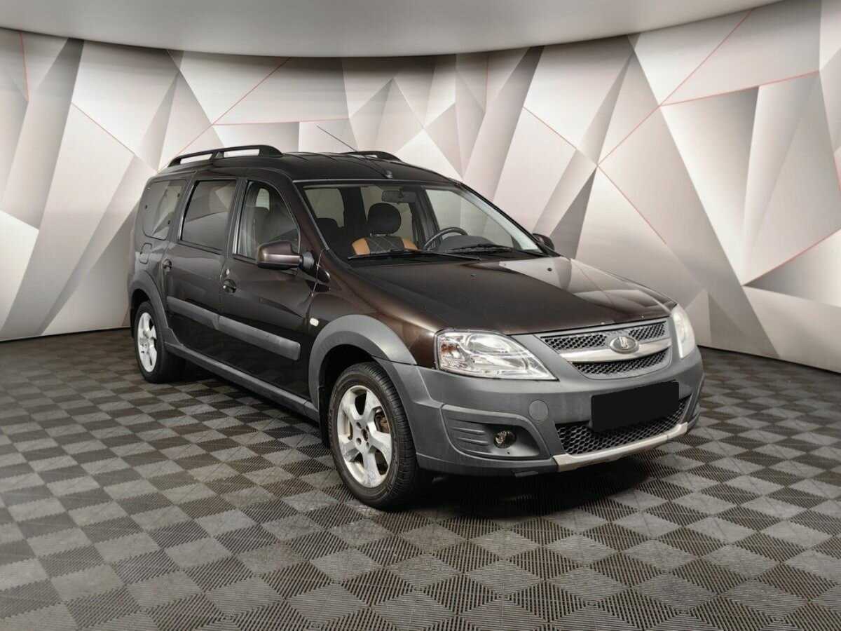 Б/У Лада (ВАЗ) Ларгус 2015 года. Фото: #2