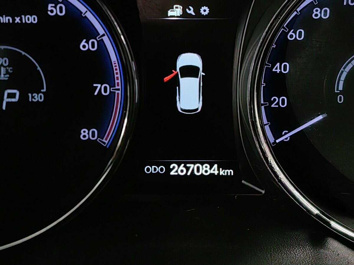 Б/У Хендай ай-икс35 2013 года. Фото: #16