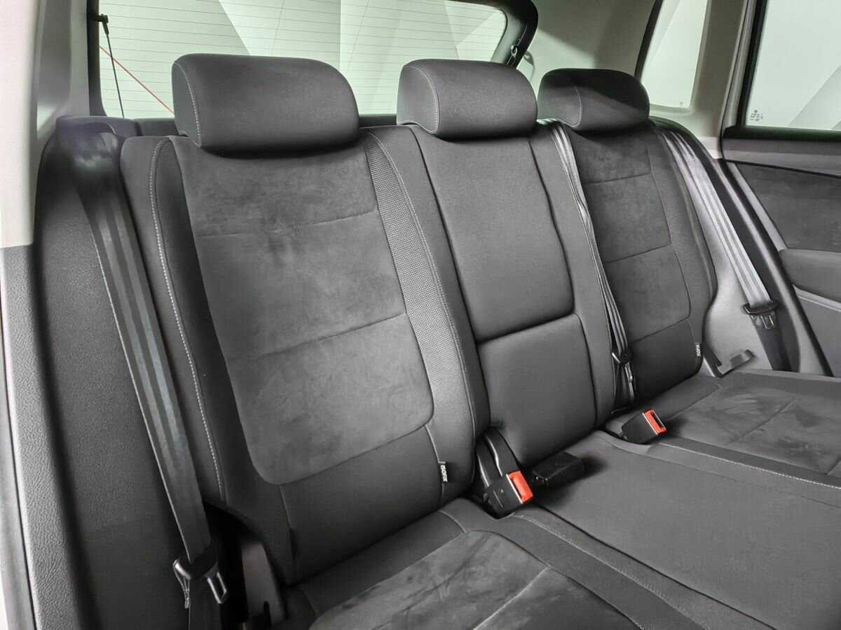 Б/У Фольксваген Тигуан 2016 года. Фото: #11