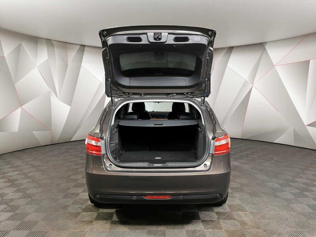 Б/У Лада (ВАЗ) Веста 2022 года. Фото: #18