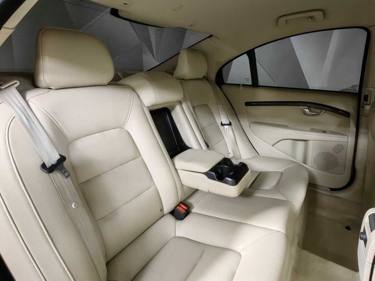 Б/У Вольво С80 2014 года. Фото: #12