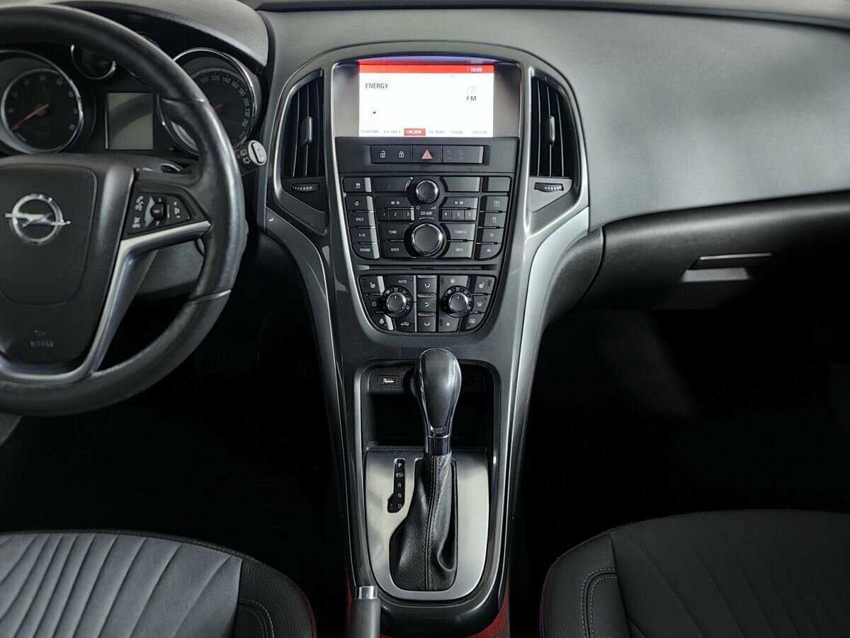 Б/У Опель Астра 2014 года. Фото: #10