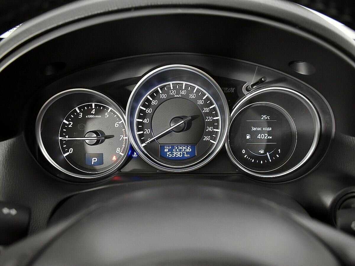 Б/У Мазда Ц-Икс-5 2016 года. Фото: #11