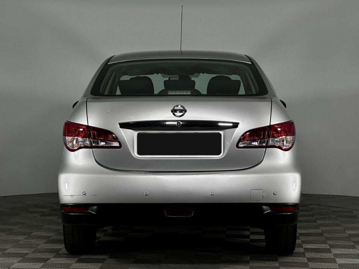 Б/У Ниссан Альмера 2014 года. Фото: #3