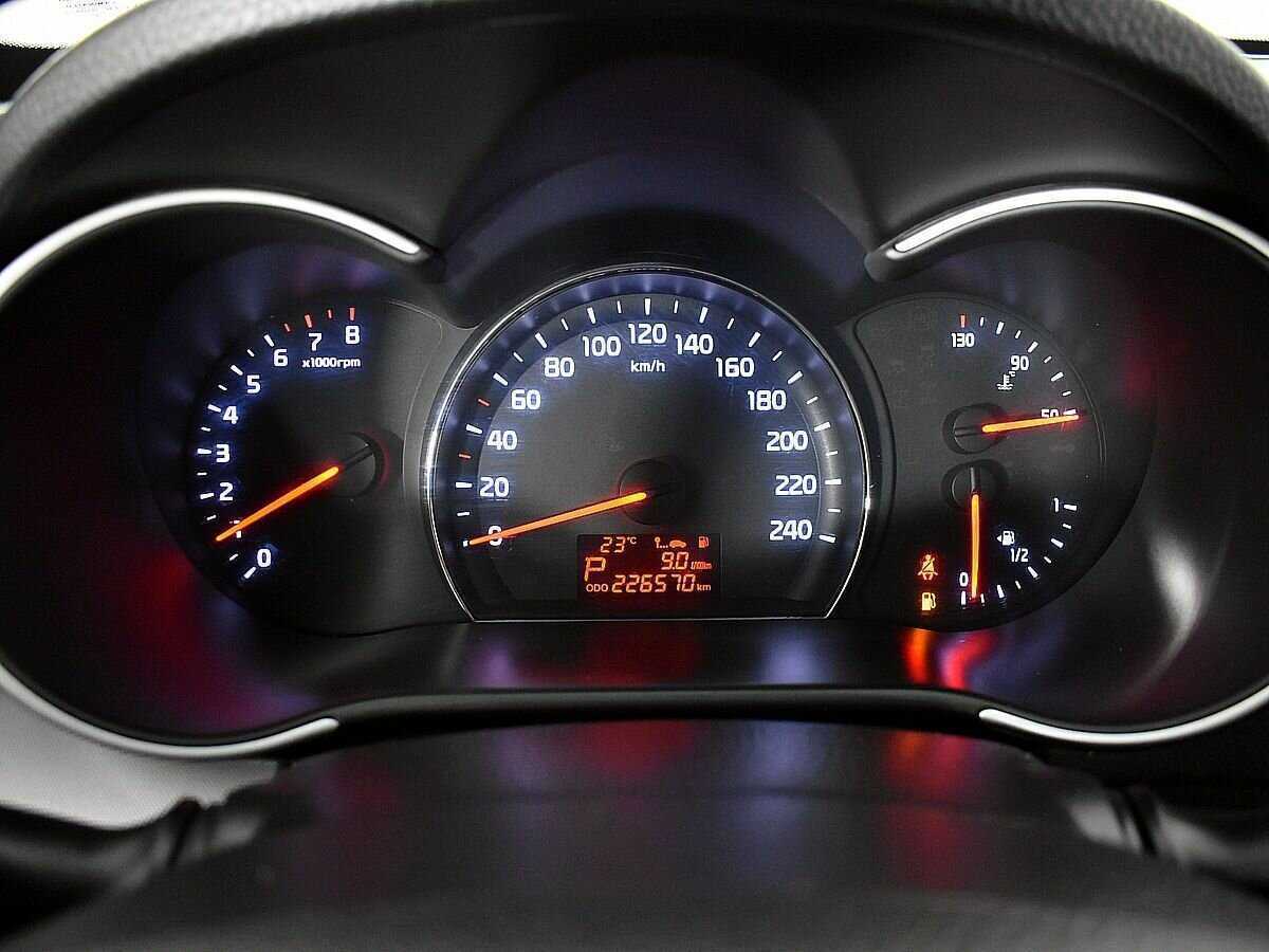 Б/У Киа Соренто 2013 года. Фото: #10