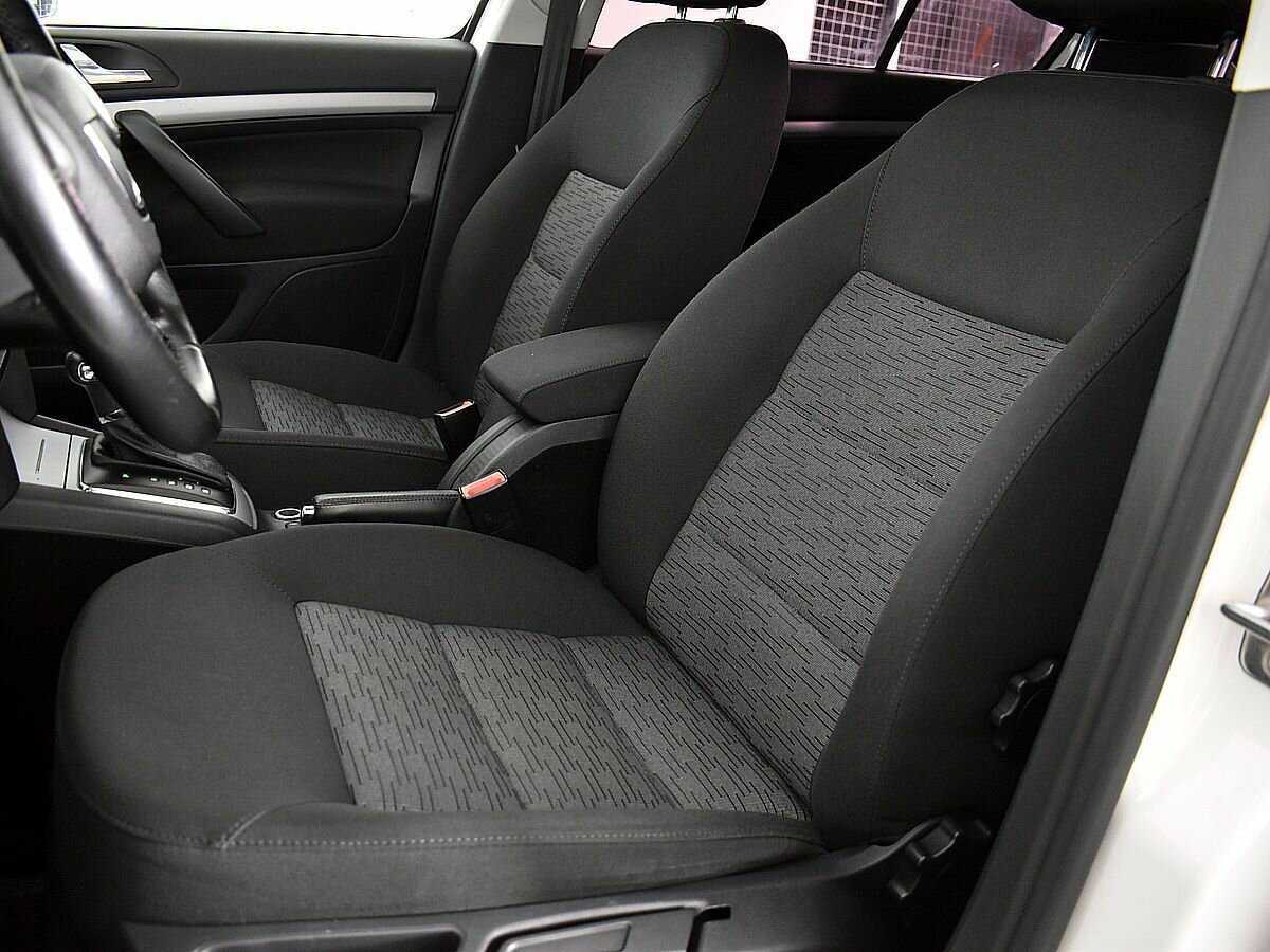 Б/У Шкода Октавия 2012 года. Фото: #7