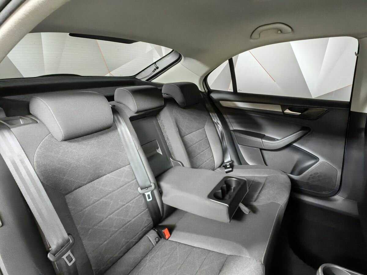 Б/У Фольксваген Поло 2021 года. Фото: #12