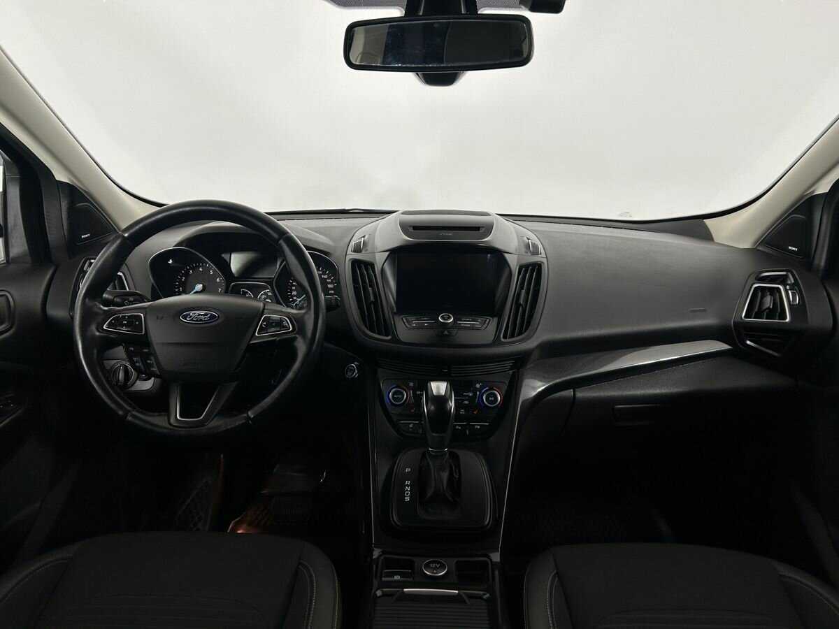 Б/У Форд Куга 2018 года. Фото: #4