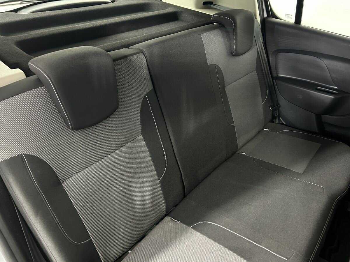 Б/У Рено Сандеро 2021 года. Фото: #14