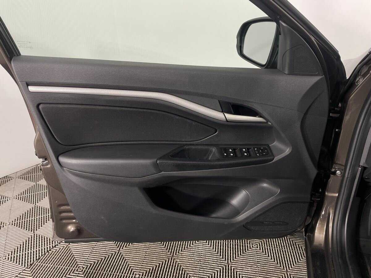 Б/У Лада (ВАЗ) Веста 2021 года. Фото: #7