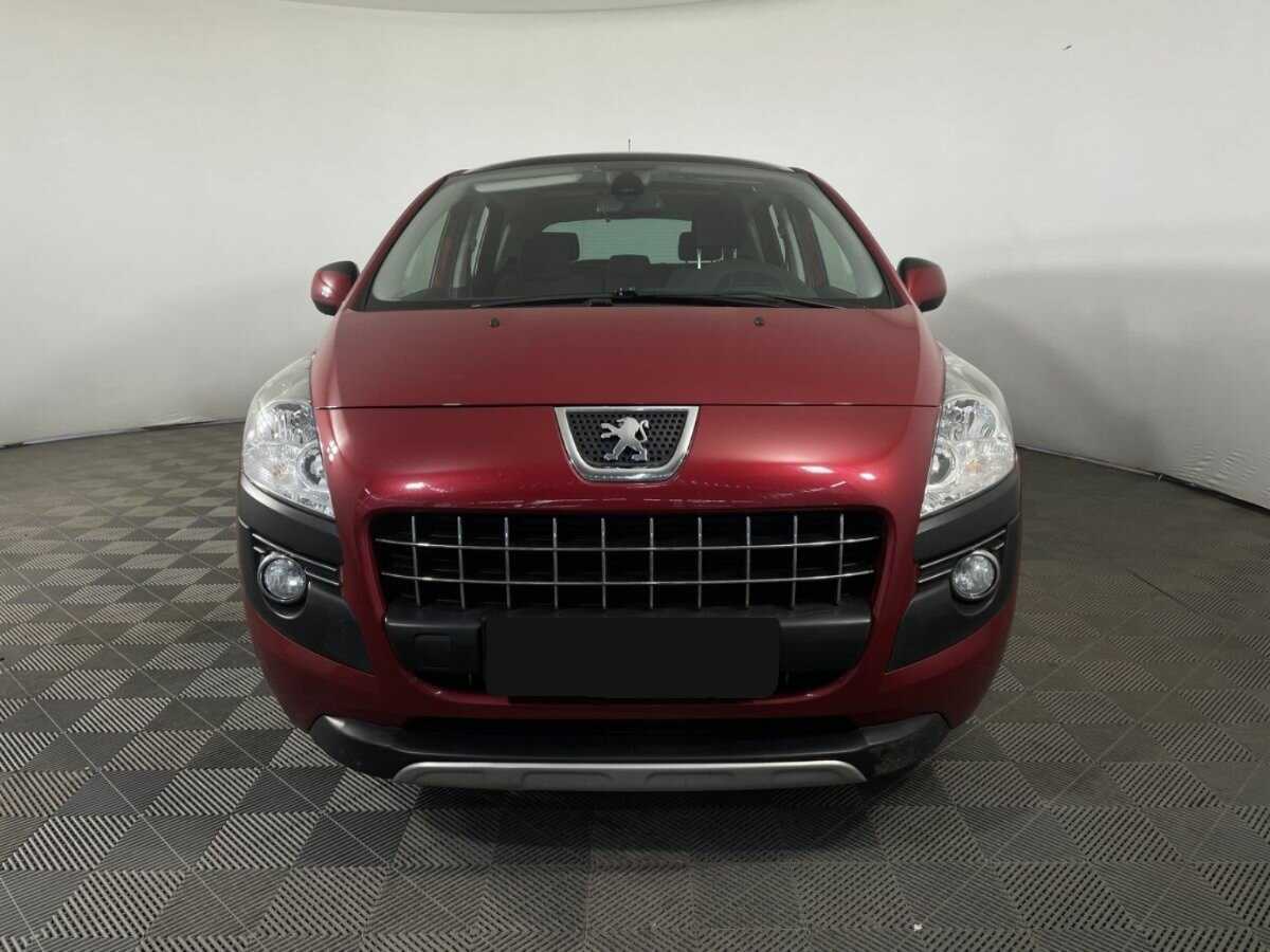 Б/У Пежо 3008 2012 года. Фото: #1