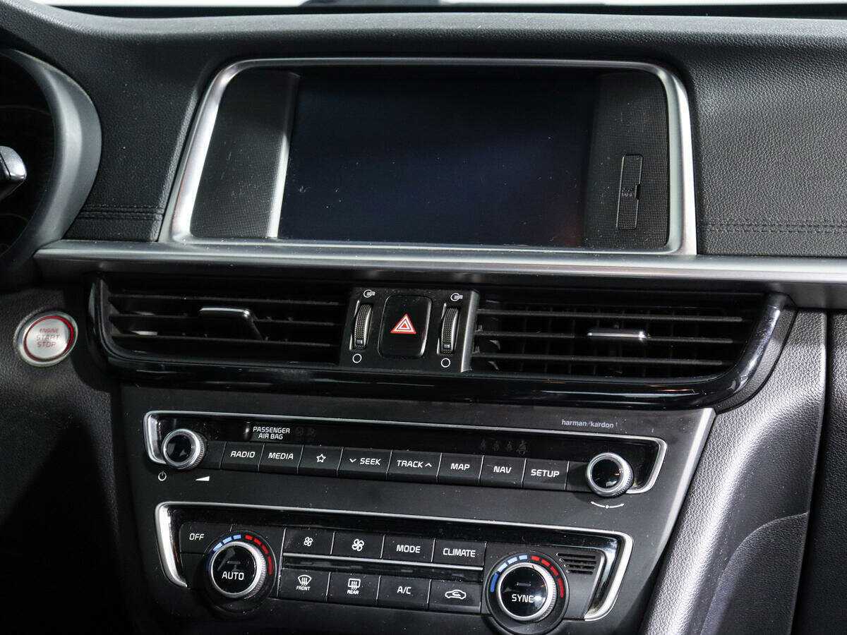 Б/У Киа Оптима 2018 года. Фото: #12