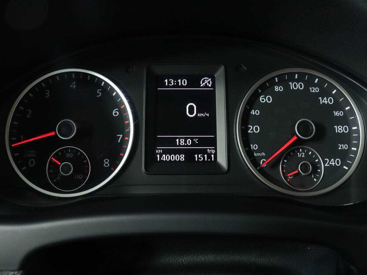 Б/У Фольксваген Тигуан 2013 года. Фото: #8