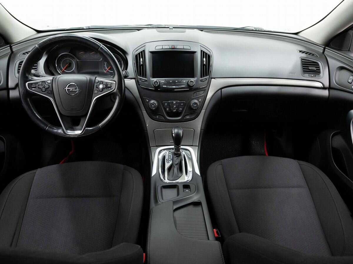 Б/У Опель Инсигния 2014 года. Фото: #12