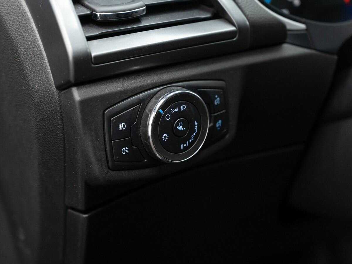 Б/У Форд Мондео 2017 года. Фото: #15