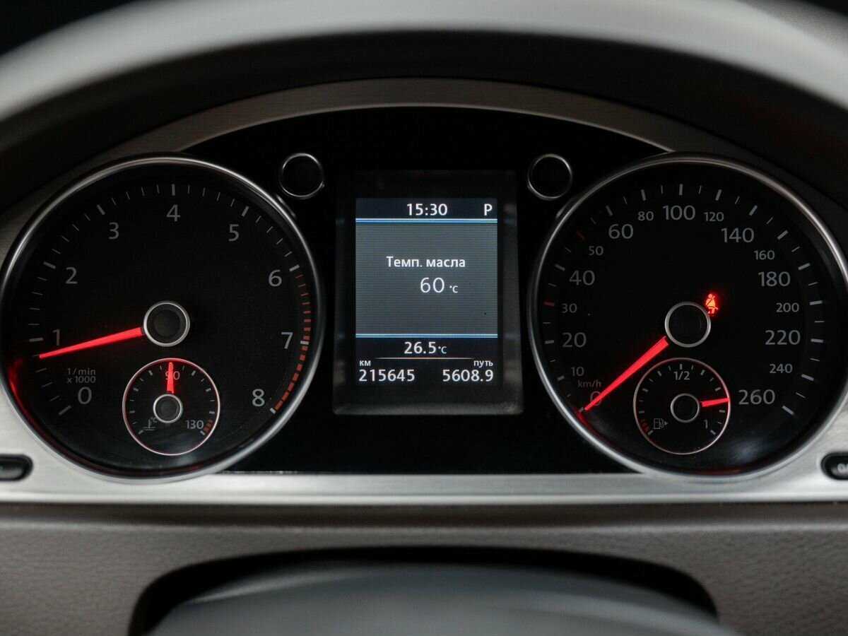 Б/У Фольксваген Пассат 2012 года. Фото: #20