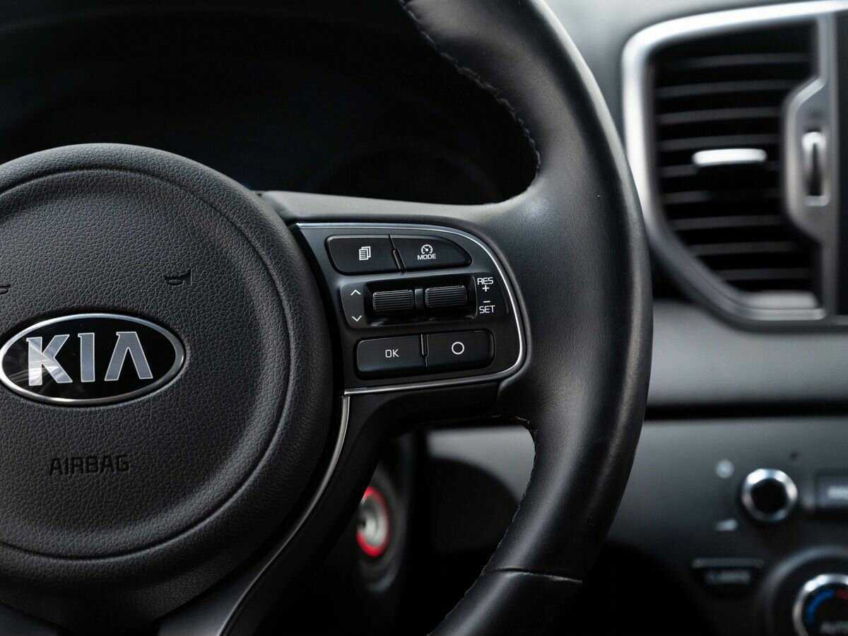 Б/У Киа Спортейдж 2017 года. Фото: #16