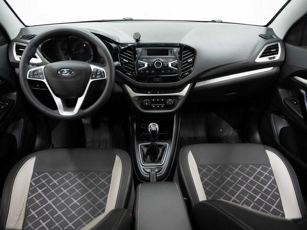 Б/У Лада (ВАЗ) Веста 2020 года. Фото: #12