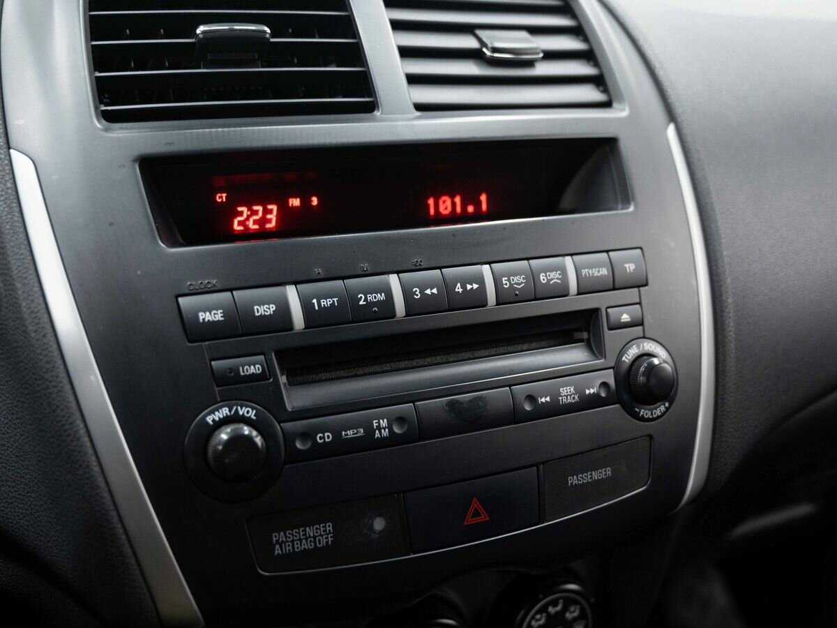 Б/У Митсубиши АС-Икс 2012 года. Фото: #16