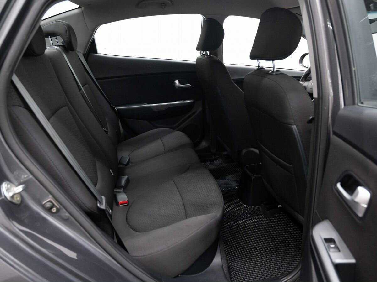 Б/У Киа Рио 2014 года. Фото: #9