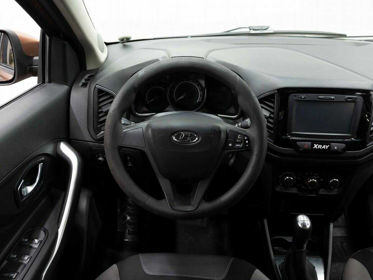 Б/У Лада (ВАЗ) ИКСРЭЙ 2016 года. Фото: #13