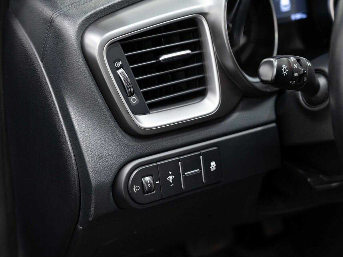 Б/У Киа Сид 2018 года. Фото: #18