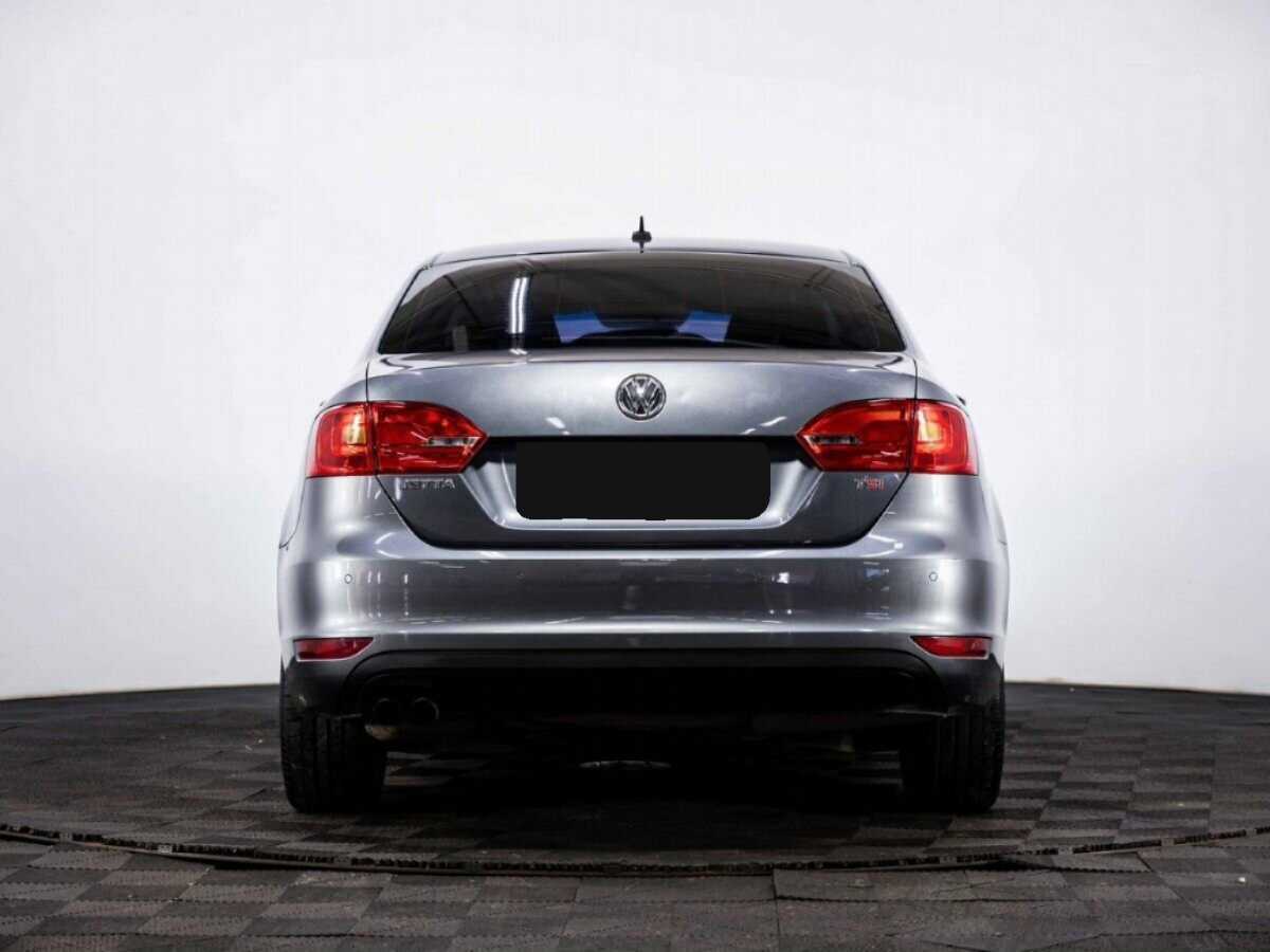 Б/У Фольксваген Джетта 2012 года. Фото: #4