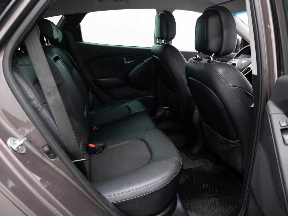 Б/У Хендай ай-икс35 2014 года. Фото: #9